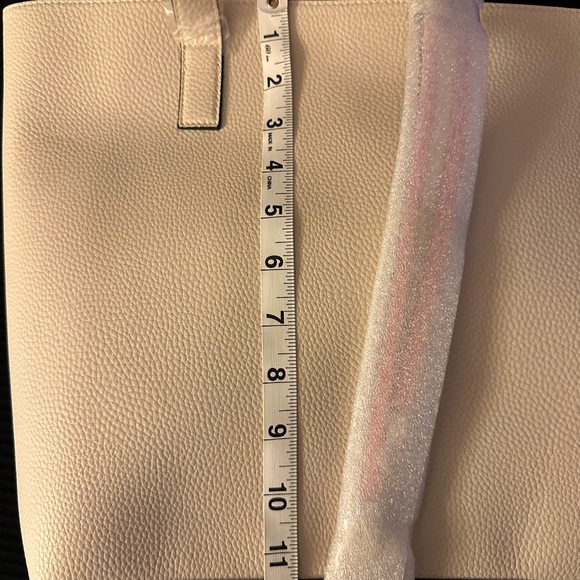 Mary Kay Cream and Rose Faux Leather Tote - Picture 7 of 10